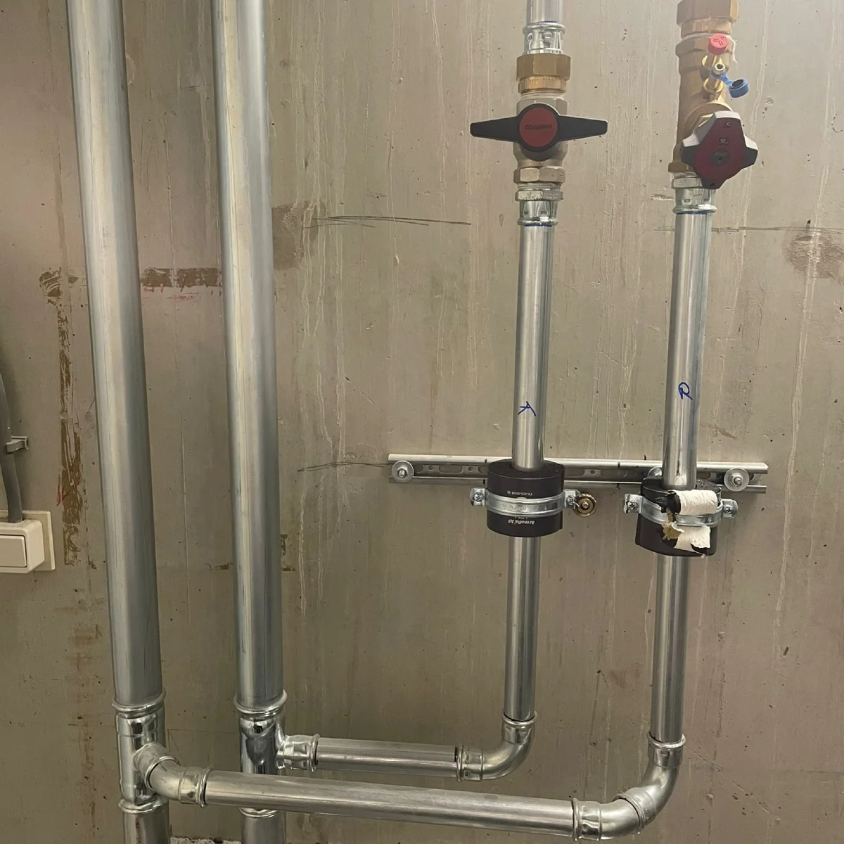CZ Loodgieters - Loodgieter | Centrale Verwarming | Mechanische Ventilatie | Verstoppingen | Renovatie | Brandbeveiliging | ✆ 06-44177604